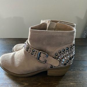 8.5 Women’s Taupe Jeweled Booties